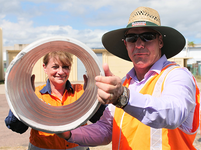 Townsville Mayor attends spiral-wound liner demonstration